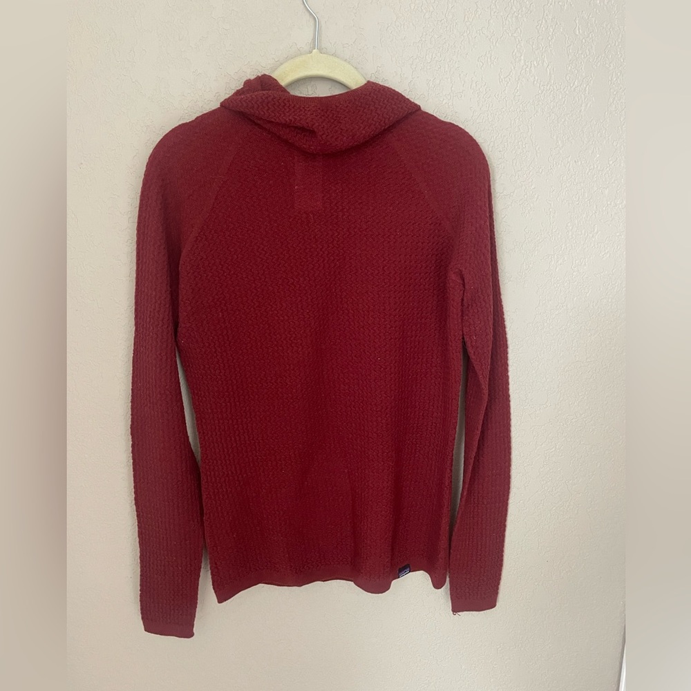 Women’s capilene air hoodie